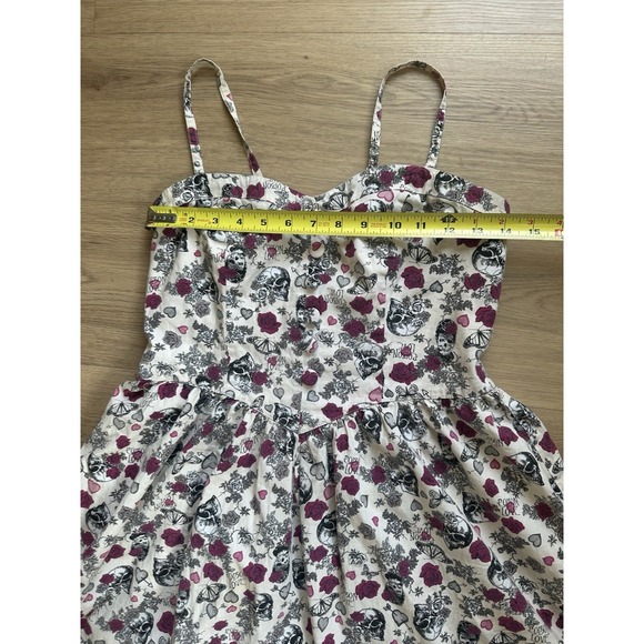 Hell Bunny Love Poison Rockabilly Goth Metal Skull Floral Punk Mini Dress Medium - Picture 11 of 13
